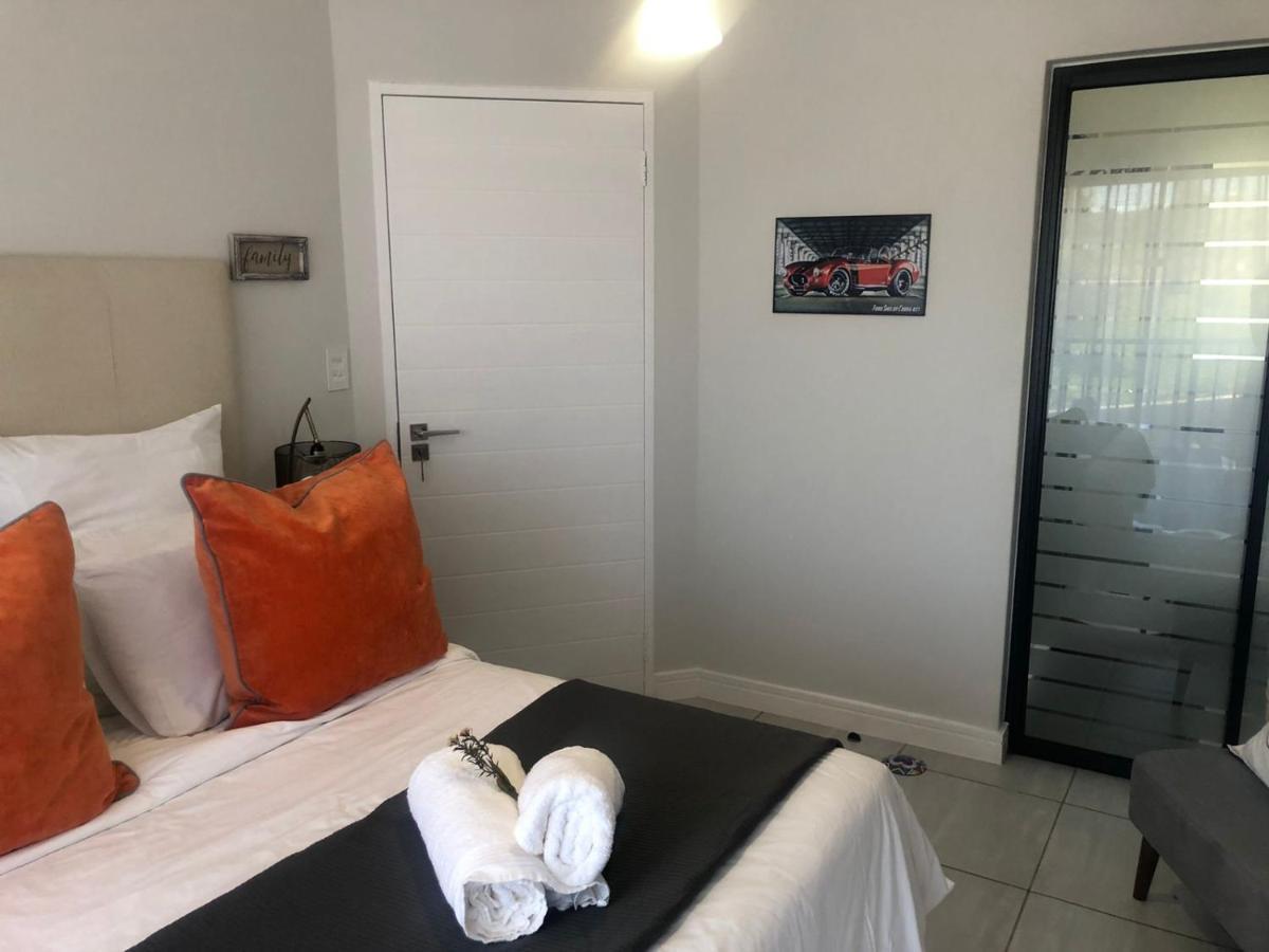 Luxurious Waterfall 1 Bedroom Condo With Free Uncapped Wifi 米德兰 外观 照片