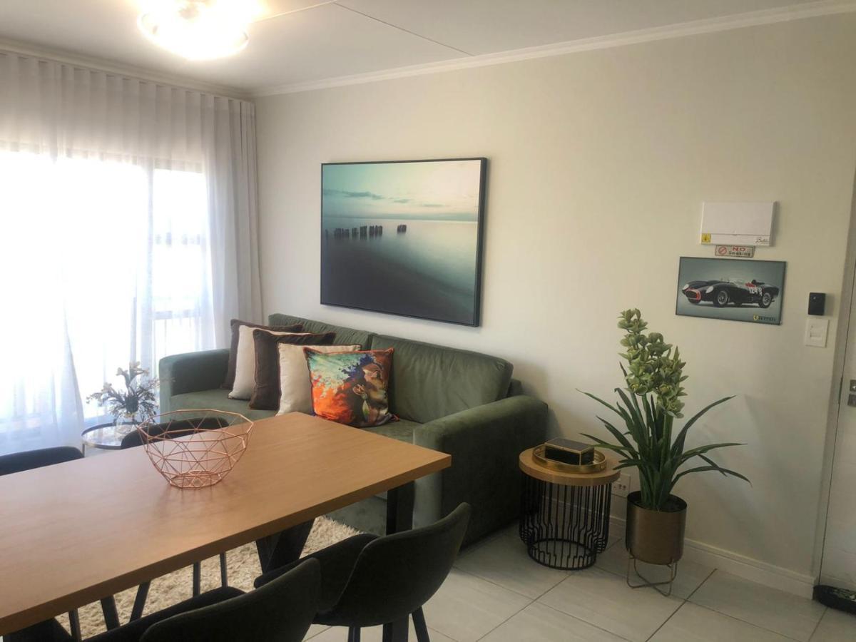 Luxurious Waterfall 1 Bedroom Condo With Free Uncapped Wifi 米德兰 外观 照片
